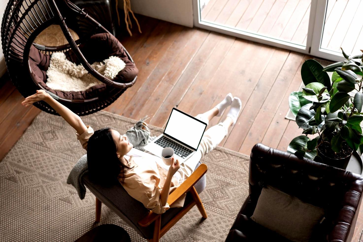 Session de formation en gestion financière avec documents d'entreprise